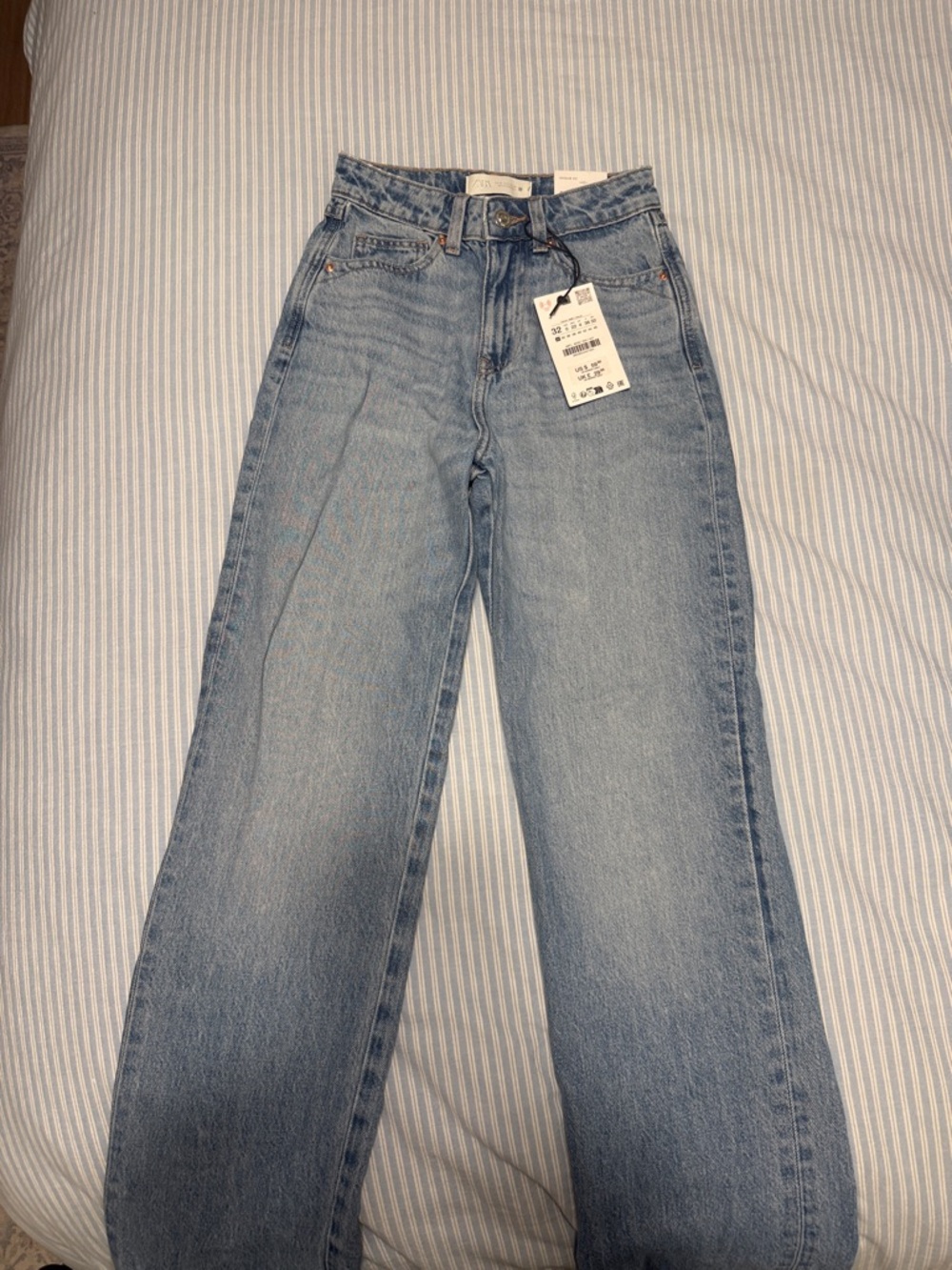 High-Rise Wide Leg Women’s Jeans - Light Blue